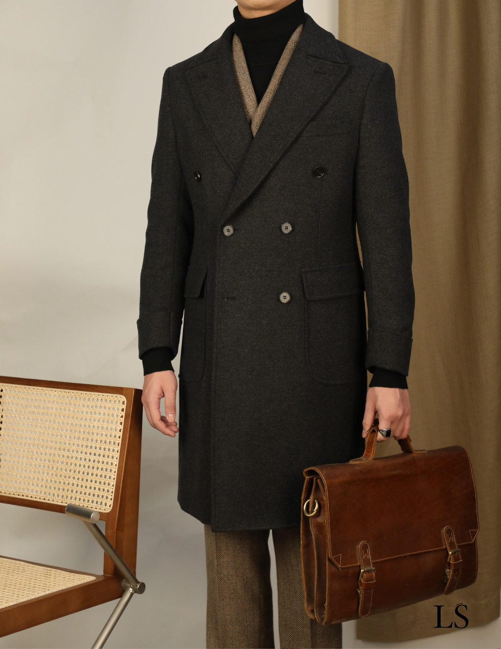 Black Overcoat Vicenza